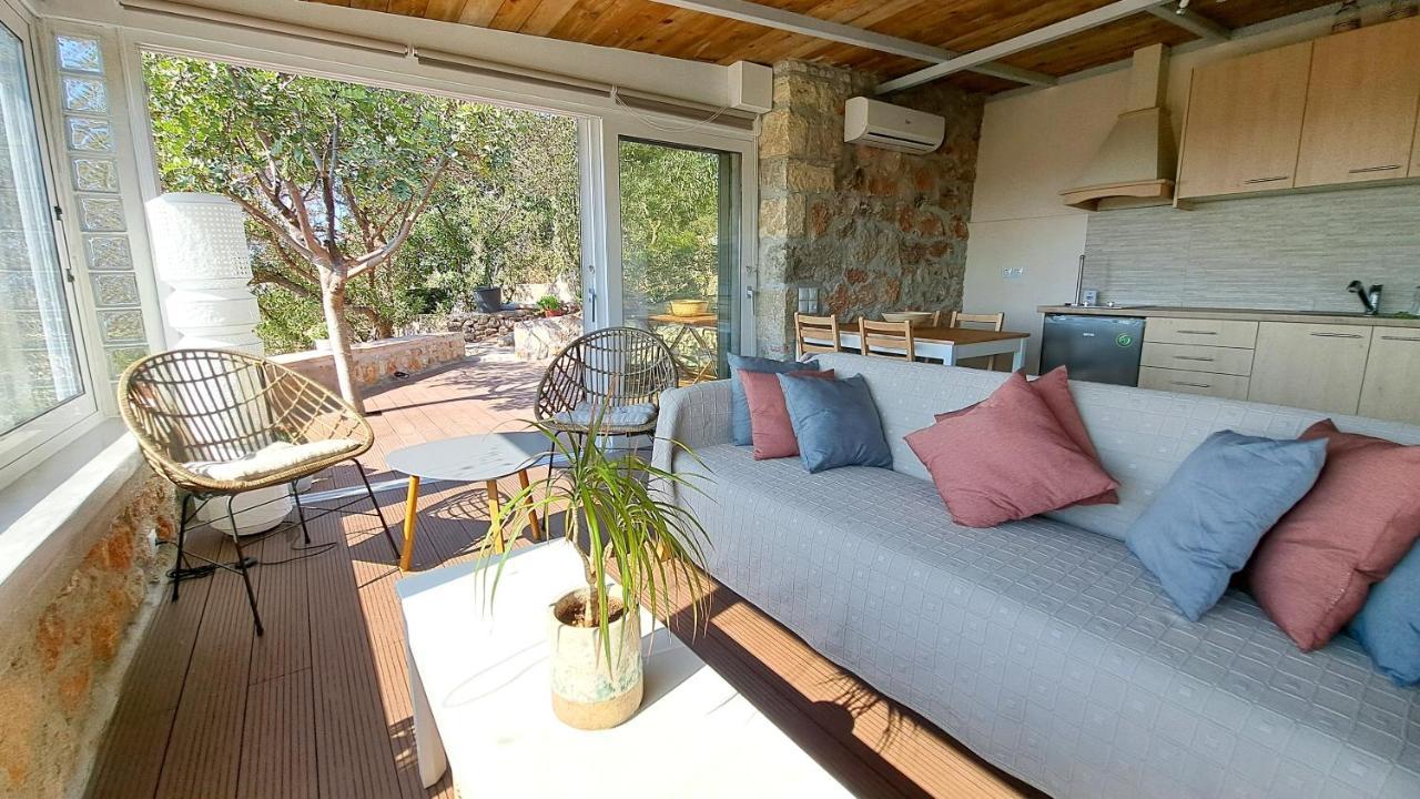 Villa Venus 아블레모나스 외부 사진